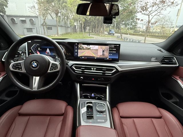 BMW寶馬 320I TOURING  第8張相片