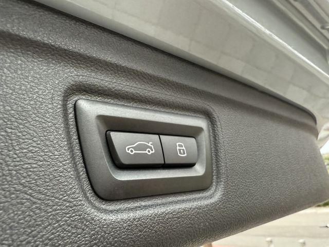 BMW寶馬 320I TOURING  第18張相片