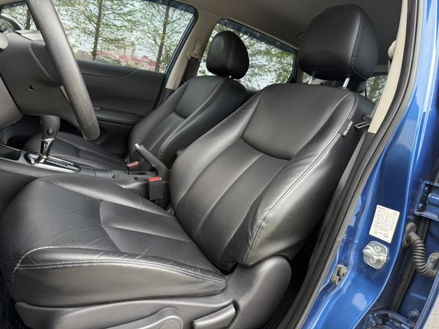 NISSAN日產 TIIDA  第4張相片