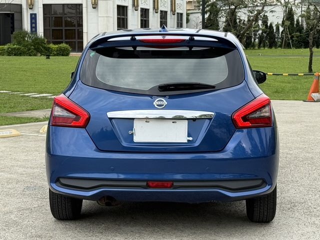 NISSAN日產 TIIDA  第5張相片