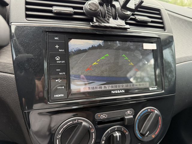 NISSAN日產 TIIDA  第7張相片