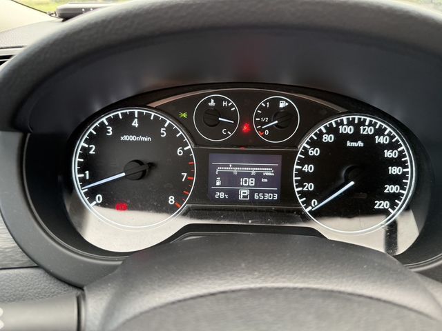 NISSAN日產 TIIDA  第8張相片