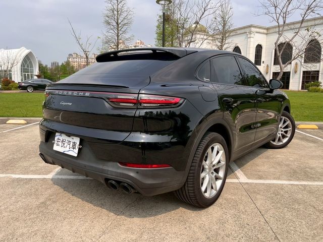 PORSCHE保時捷 CAYENNE  第2張相片