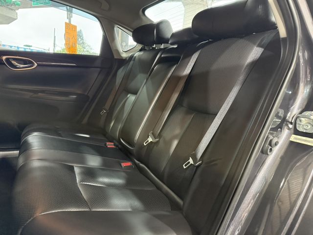 NISSAN日產 SENTRA  第9張相片