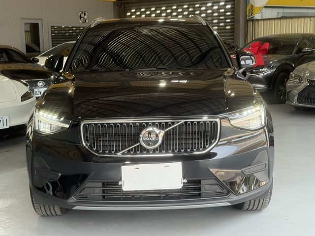 VOLVO富豪 XC40  第3張相片