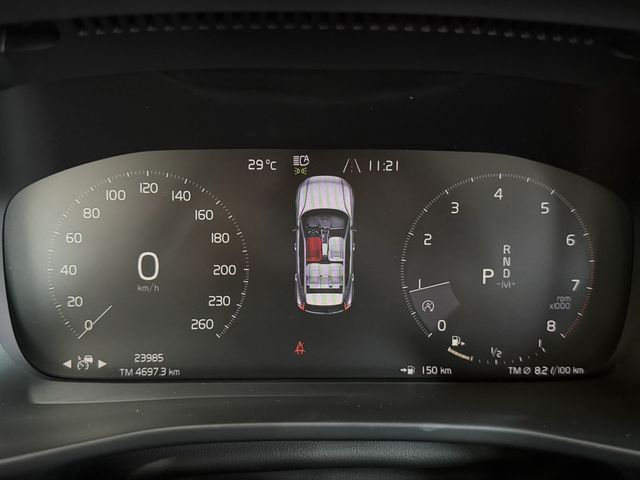 VOLVO富豪 XC40  第11張相片