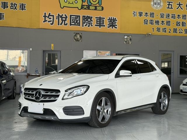 M-BENZ賓士 GLA180  第1張相片