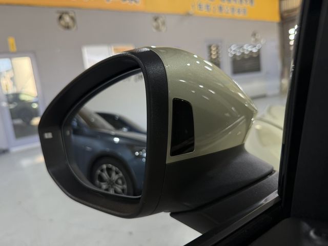 SKODA司科達 SUPERB COMBI  第11張相片