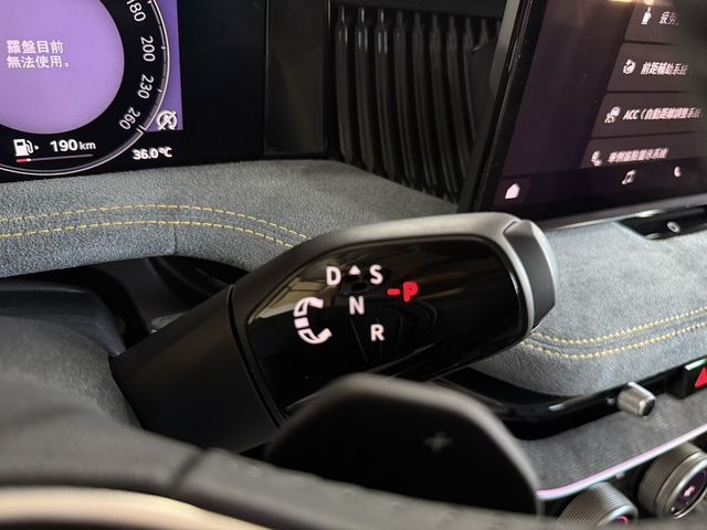 SKODA司科達 SUPERB COMBI  第15張相片