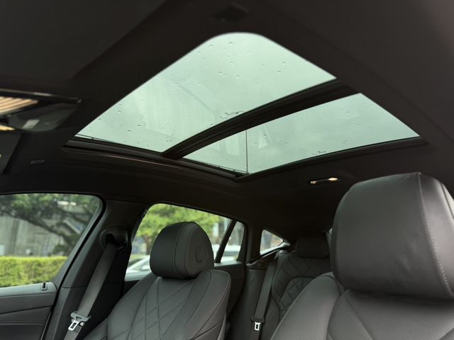 BMW寶馬 X6 XDRIVE40I  第9張相片