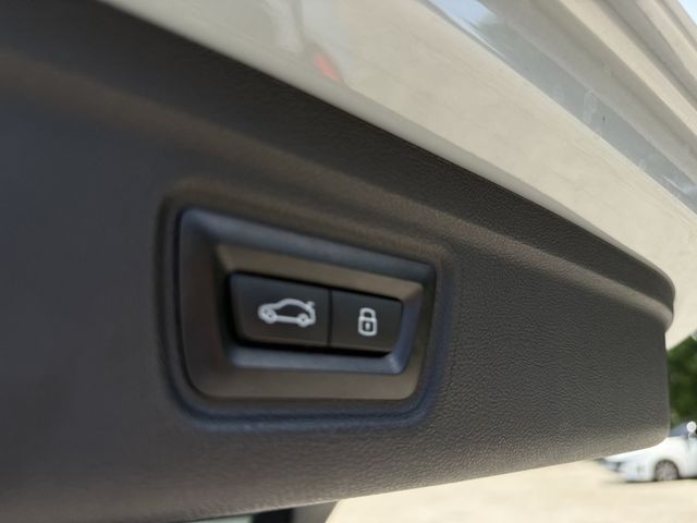 BMW寶馬 320I TOURING  第15張相片