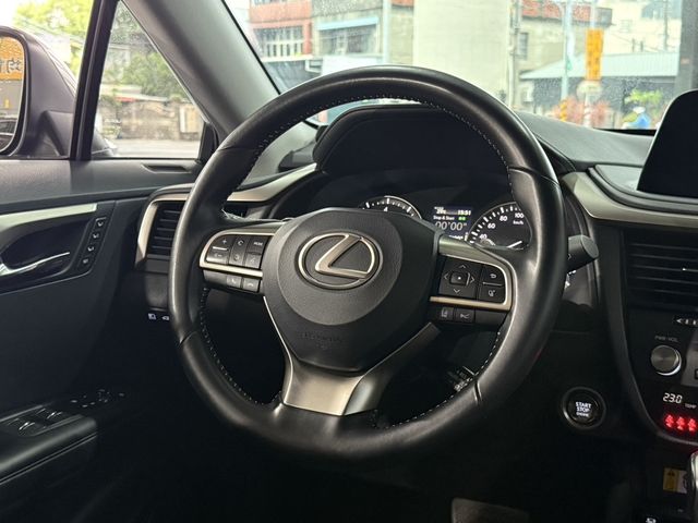 LEXUS凌志 RX300  第4張相片