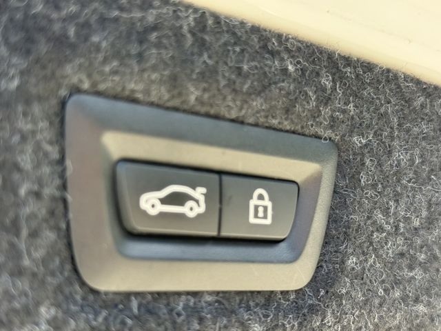 BMW寶馬 530I  第8張相片