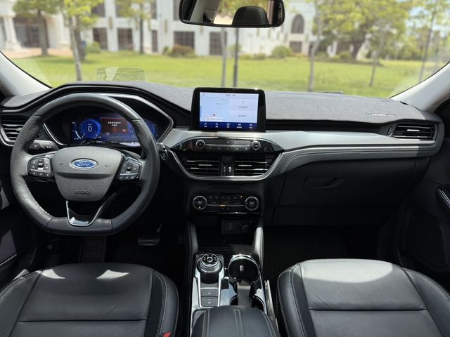 FORD福特 KUGA  第6張相片