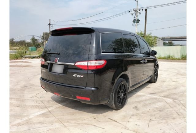 LUXGEN 7 MPV  第3張相片