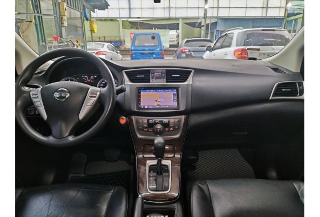 SUPER SENTRA 1.8 ECO 豪華影音版  第4張相片