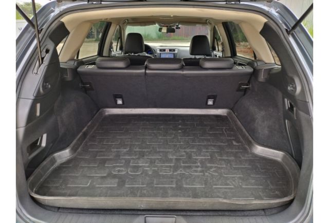 OUTBACK 2.5i-s 一手車 原鈑件 原廠保養  第7張相片