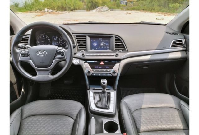 SUPER ELANTRA 旗艦版 原鈑件 原廠保養  第6張相片