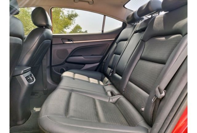 SUPER ELANTRA 旗艦版 原鈑件 原廠保養  第8張相片