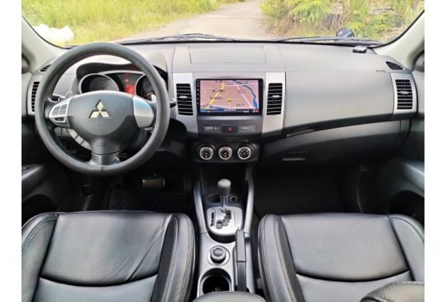 Mitsubishi OUTLANDER  第4張相片