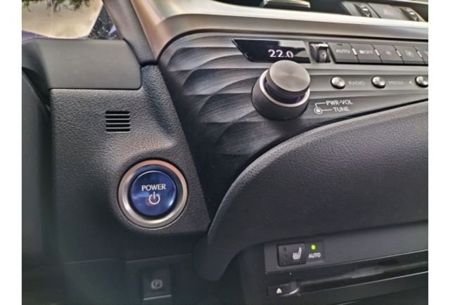 LEXUS ES300h 豪華版  第8張相片