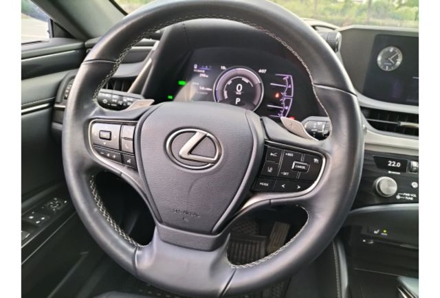 LEXUS ES300h 豪華版  第9張相片