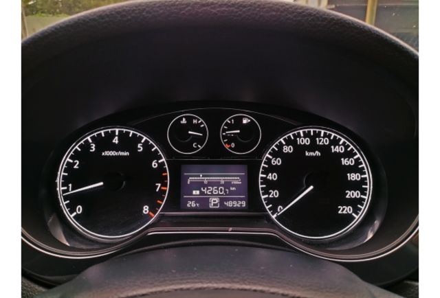 BIG TIIDA 1.6 超低里程  第4張相片