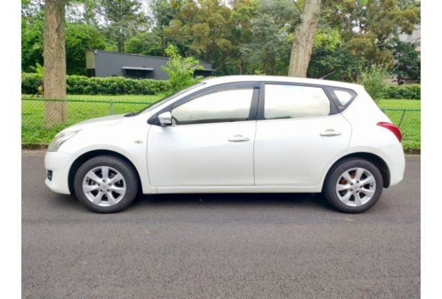 TIIDA 1.6 一手車 原鈑件 原廠保養  第2張相片