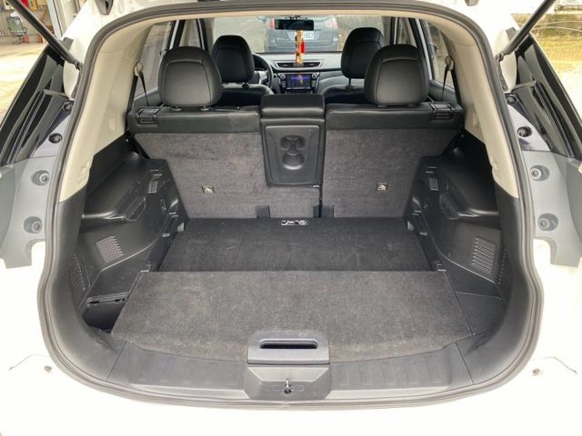 X-TRAIL  第4張相片
