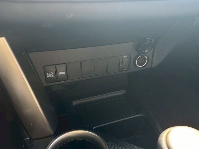 RAV4  第13張相片