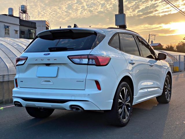 KUGA  第3張相片