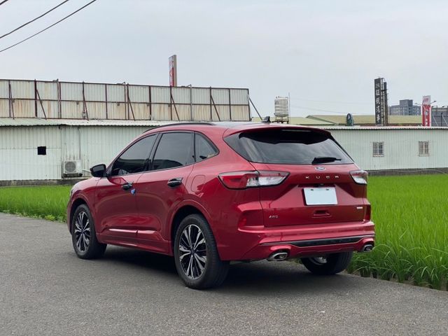 KUGA  第3張相片