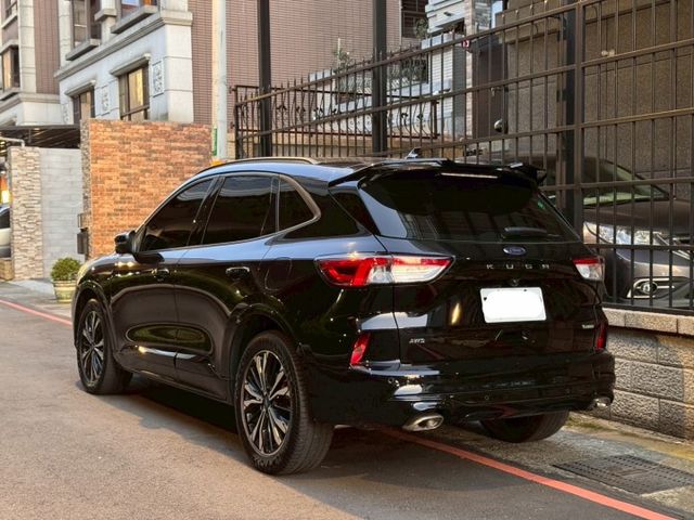 KUGA  第3張相片