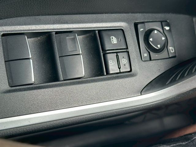 RAV4  第12張相片