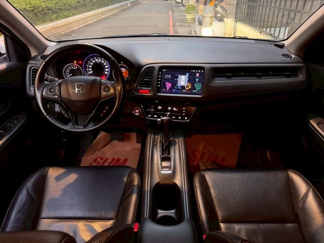 HR-V  第5張相片