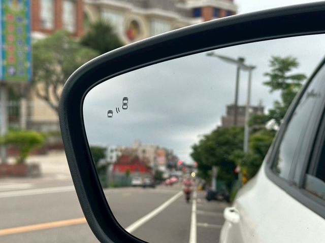 KUGA  第6張相片