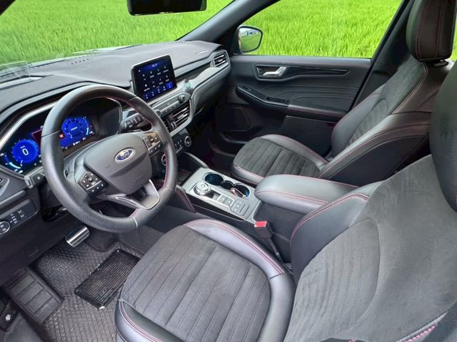 KUGA  第12張相片