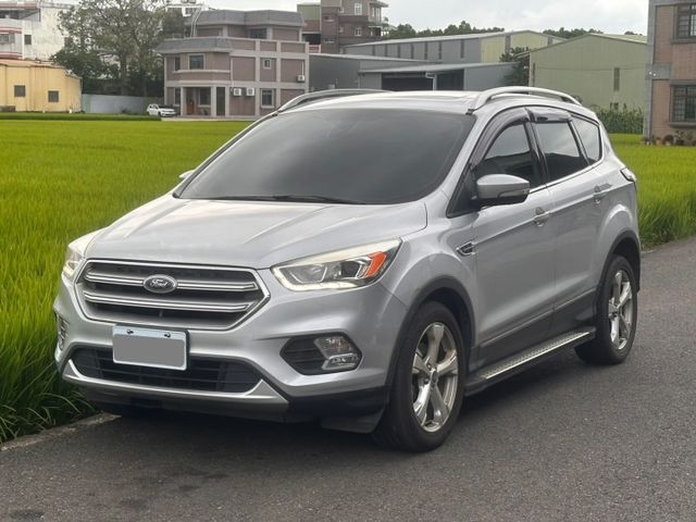 KUGA  第2張相片
