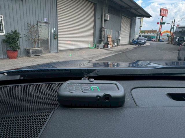FORESTER  第8張相片