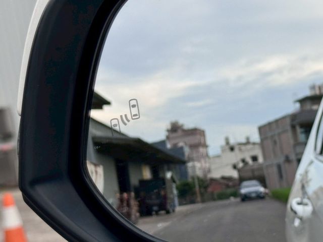 RAV4  第6張相片