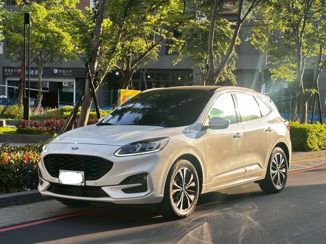 KUGA  第2張相片