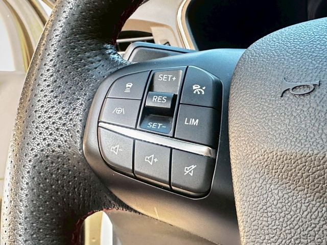KUGA  第5張相片