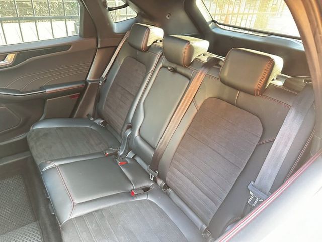 KUGA  第7張相片
