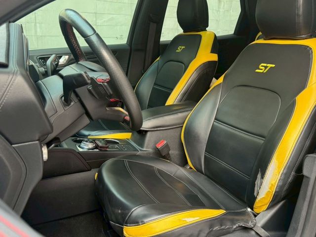 KUGA  第8張相片