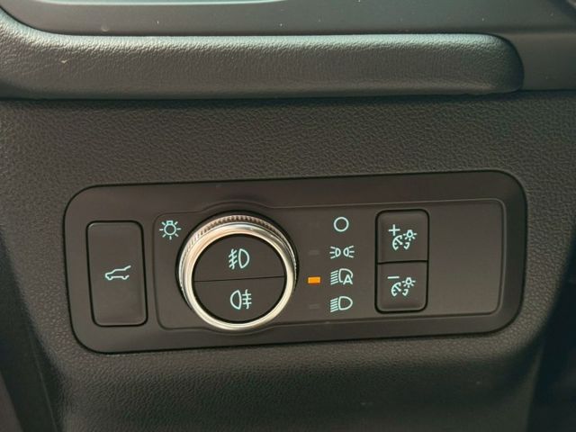 KUGA  第10張相片