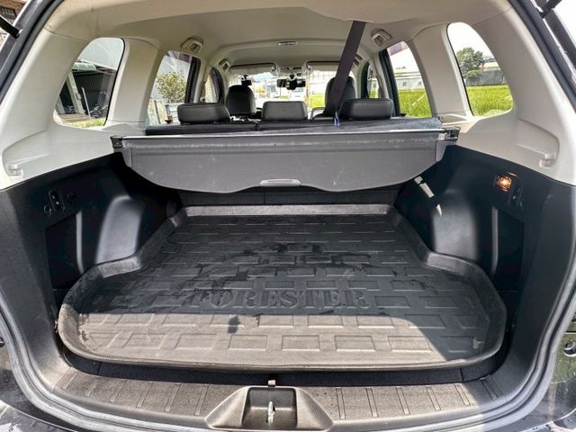 FORESTER  第4張相片