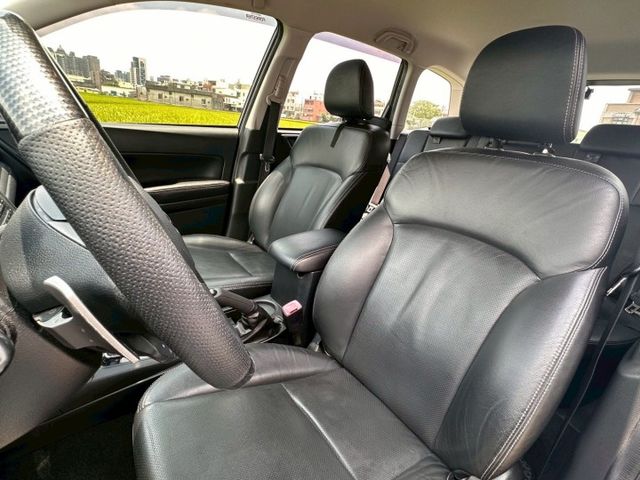 FORESTER  第8張相片