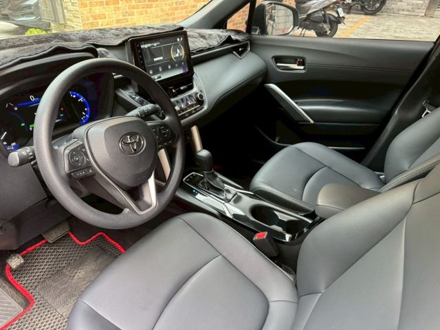 COROLLA CROSS  第13張相片
