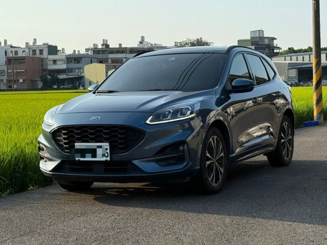 KUGA  第2張相片