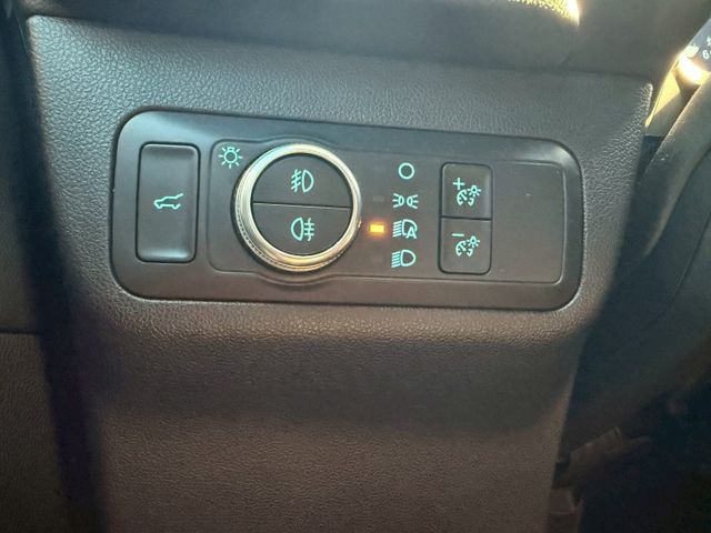 KUGA  第10張相片